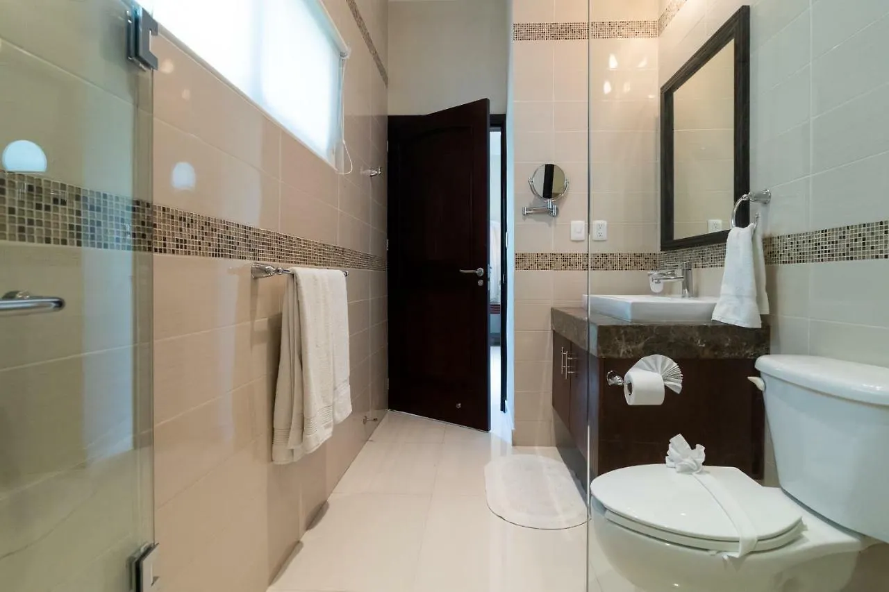 Casa Joya Del Mar - Oceanfront Villa For 10 - Playa Paradise Properties Playa del Carmen