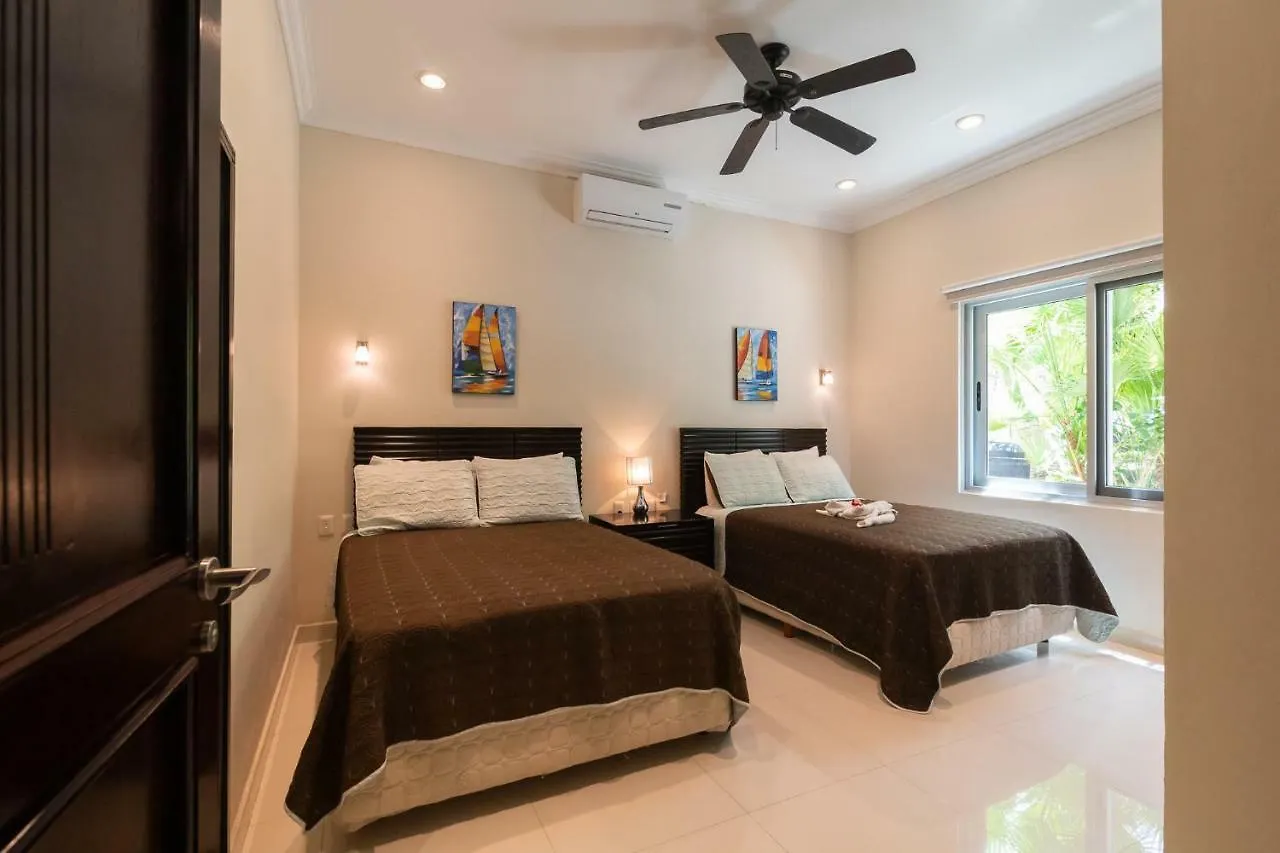 Casa Joya Del Mar - Oceanfront Villa For 10 - Playa Paradise Properties Playa del Carmen