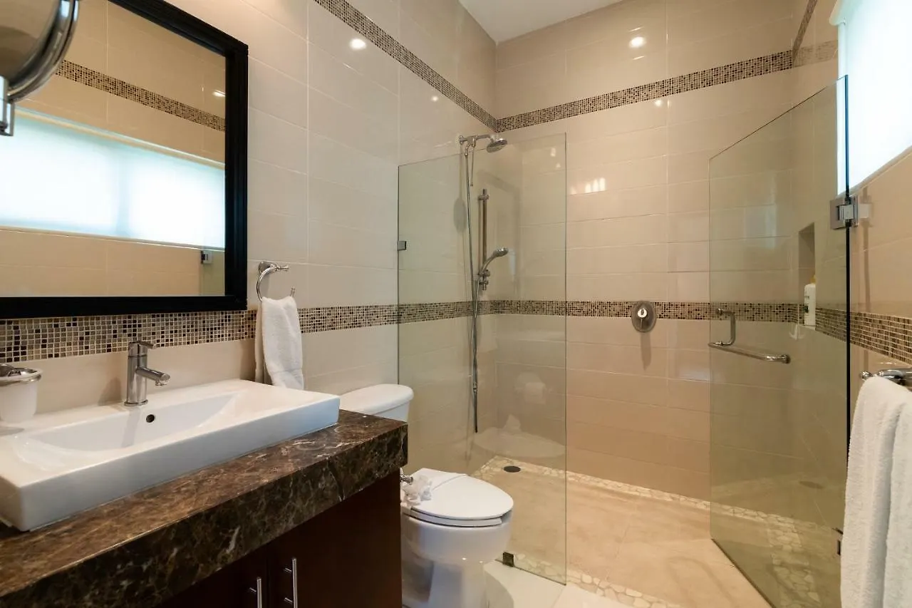 Casa Joya Del Mar - Oceanfront Villa For 10 - Playa Paradise Properties Playa del Carmen