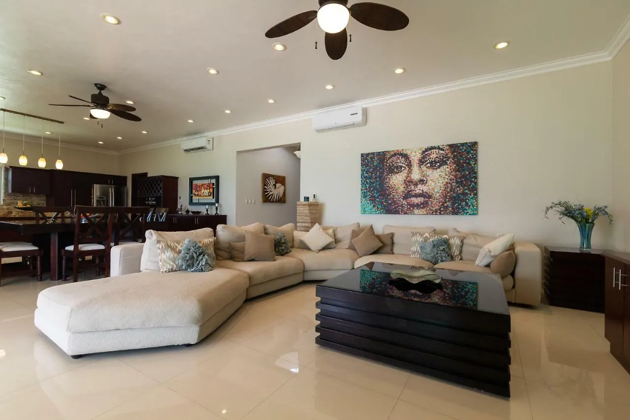 Casa Joya Del Mar - Oceanfront Villa For 10 - Playa Paradise Properties Playa del Carmen Mexico